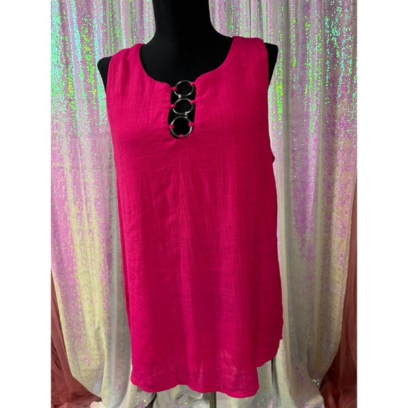 Juniper + Lime Tops - Juniper + Lime Hot Pink Sleeveless Textured Blouse Silver Ring Detail Large